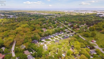 4340 McKenna Lane, Port Clinton, 43452, 3 Bedrooms Bedrooms, ,2 BathroomsBathrooms,Residential,For Sale,McKenna,20251441 4340 McKenna Lane, Port Clinton, 43452, 3 Bedrooms Bedrooms, ,2 BathroomsBathrooms,Residential,For Sale,McKenna,20251441