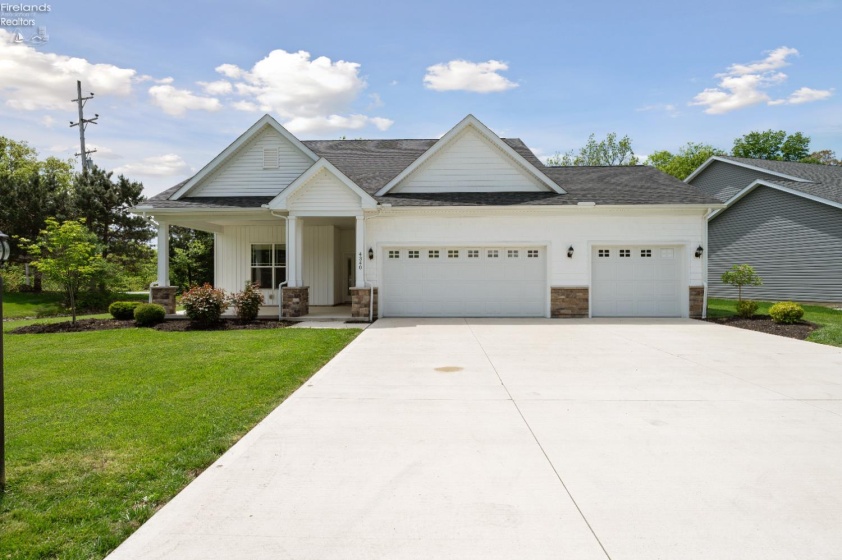 4340 McKenna Lane, Port Clinton, 43452, 3 Bedrooms Bedrooms, ,2 BathroomsBathrooms,Residential,For Sale,McKenna,20251441