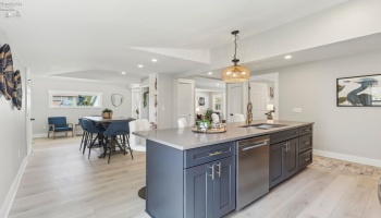 Kitchen Island Kitchen Island