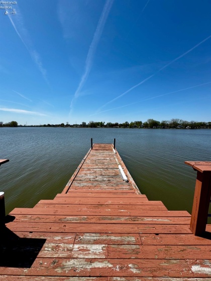 5106 Ottawa River Road, Toledo, 43611, 2 Bedrooms Bedrooms, ,2 BathroomsBathrooms,Residential,For Sale,Ottawa River Road,20251507