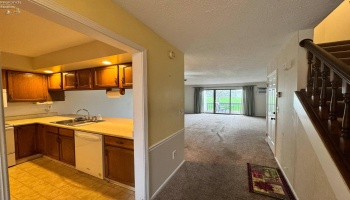 4701 Venice Heights Boulevard, Sandusky, 44870, 3 Bedrooms Bedrooms, ,2 BathroomsBathrooms,Residential,For Sale,Venice Heights,20251509