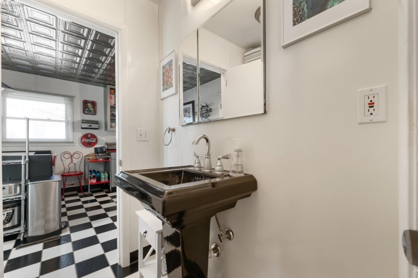 321 Paul Street, Marblehead, 43440, ,2 BathroomsBathrooms,Residential,For Sale,Paul,20251511