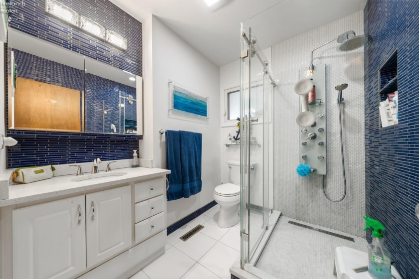 321 Paul Street, Marblehead, 43440, ,2 BathroomsBathrooms,Residential,For Sale,Paul,20251511