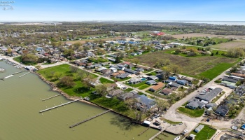 321 Paul Street, Marblehead, 43440, ,2 BathroomsBathrooms,Residential,For Sale,Paul,20251511