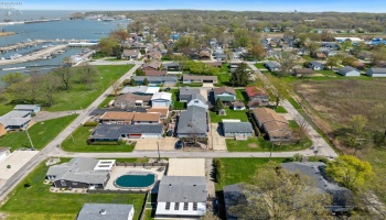 321 Paul Street, Marblehead, 43440, ,2 BathroomsBathrooms,Residential,For Sale,Paul,20251511