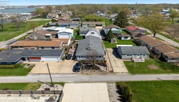 321 Paul Street, Marblehead, 43440, ,2 BathroomsBathrooms,Residential,For Sale,Paul,20251511