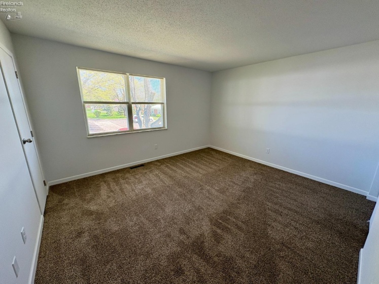 180 Gibson Court, Tiffin, 44883, 2 Bedrooms Bedrooms, ,2 BathroomsBathrooms,Residential,For Sale,Gibson,20251513