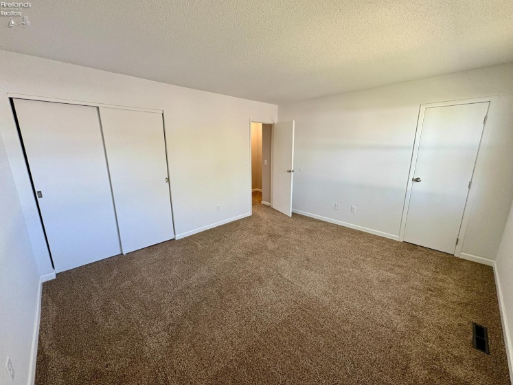 180 Gibson Court, Tiffin, 44883, 2 Bedrooms Bedrooms, ,2 BathroomsBathrooms,Residential,For Sale,Gibson,20251513