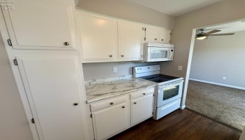 180 Gibson Court, Tiffin, 44883, 2 Bedrooms Bedrooms, ,2 BathroomsBathrooms,Residential,For Sale,Gibson,20251513