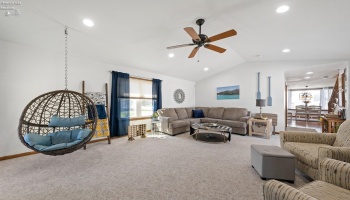 422 James Street, Marblehead, 43440, 4 Bedrooms Bedrooms, ,2 BathroomsBathrooms,Residential,For Sale,James,20251345