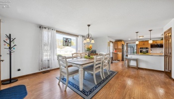 422 James Street, Marblehead, 43440, 4 Bedrooms Bedrooms, ,2 BathroomsBathrooms,Residential,For Sale,James,20251345