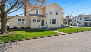 422 James Street, Marblehead, 43440, 4 Bedrooms Bedrooms, ,2 BathroomsBathrooms,Residential,For Sale,James,20251345
