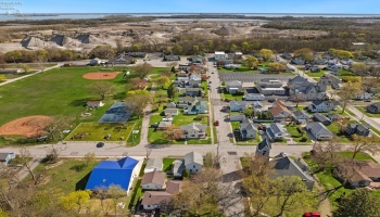 422 James Street, Marblehead, 43440, 4 Bedrooms Bedrooms, ,2 BathroomsBathrooms,Residential,For Sale,James,20251345
