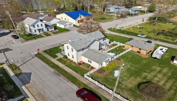 422 James Street, Marblehead, 43440, 4 Bedrooms Bedrooms, ,2 BathroomsBathrooms,Residential,For Sale,James,20251345