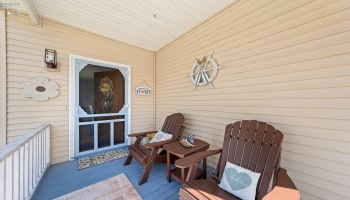 422 James Street, Marblehead, 43440, 4 Bedrooms Bedrooms, ,2 BathroomsBathrooms,Residential,For Sale,James,20251345