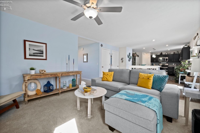 6035 Conneaut Light Drive, Vermilion, 44089, 4 Bedrooms Bedrooms, ,3 BathroomsBathrooms,Residential,For Sale,Conneaut Light,20251503