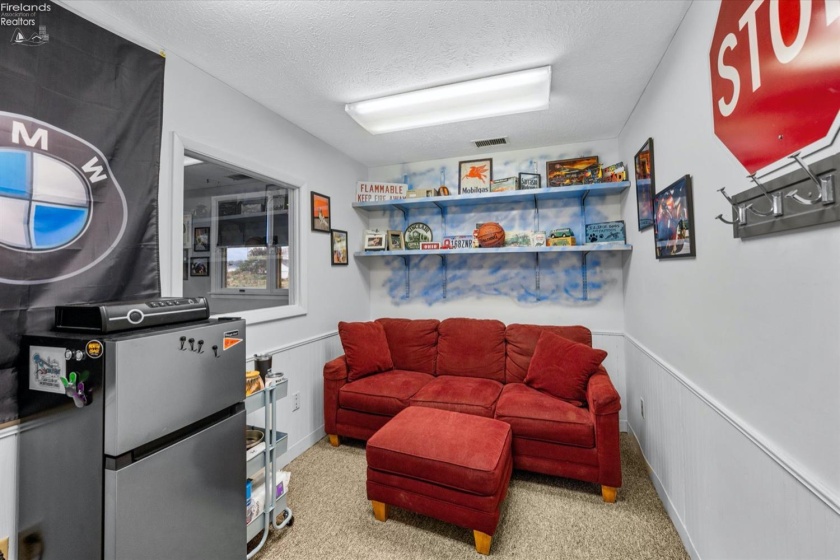 1728 Sadler Street, Sandusky, 44870, ,2 BathroomsBathrooms,Residential,For Sale,Sadler,20251529
