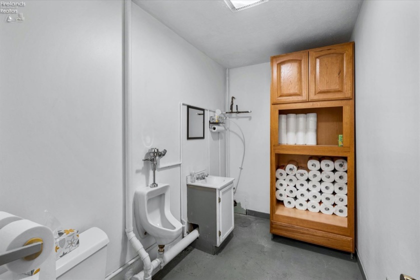 1728 Sadler Street, Sandusky, 44870, ,2 BathroomsBathrooms,Residential,For Sale,Sadler,20251529