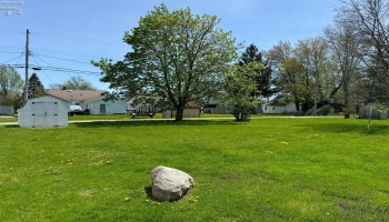 513 Beech Street, Other, 43506, 2 Bedrooms Bedrooms, ,1 BathroomBathrooms,Residential,For Sale,Beech,20251506