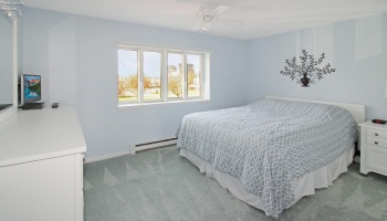 206 Lakeshore Drive, Port Clinton, 43452, 1 Bedroom Bedrooms, ,1 BathroomBathrooms,Residential,For Sale,Lakeshore,20251294