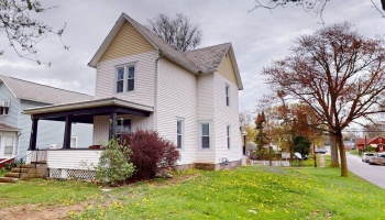 635 Dale Street, Willard, 44890, 3 Bedrooms Bedrooms, ,2 BathroomsBathrooms,Residential,For Sale,Dale,20251422 635 Dale Street, Willard, 44890, 3 Bedrooms Bedrooms, ,2 BathroomsBathrooms,Residential,For Sale,Dale,20251422