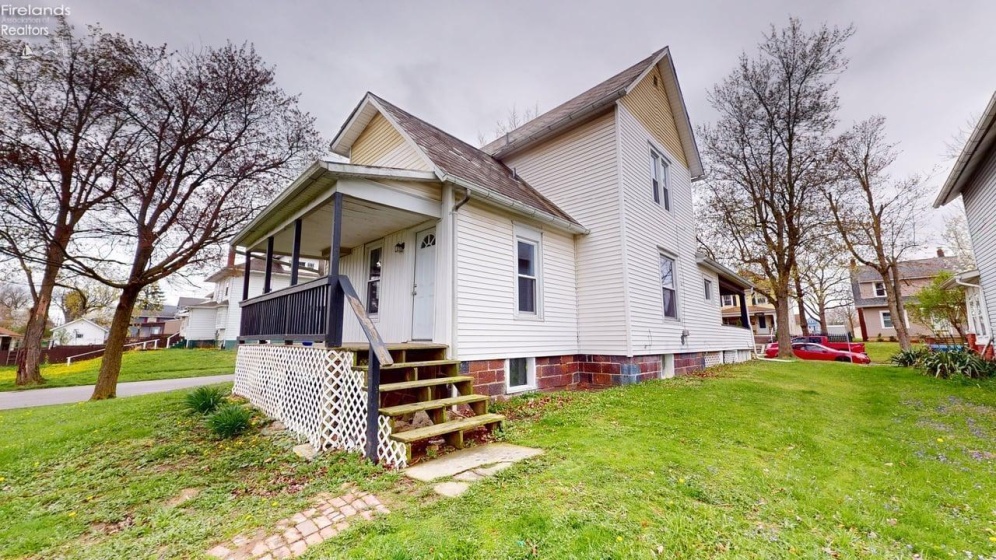 635 Dale Street, Willard, 44890, 3 Bedrooms Bedrooms, ,2 BathroomsBathrooms,Residential,For Sale,Dale,20251422