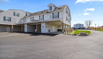 87 Schooner Point Drive, Port Clinton, 43452, 2 Bedrooms Bedrooms, ,2 BathroomsBathrooms,Residential,For Sale,Schooner Point,20251408