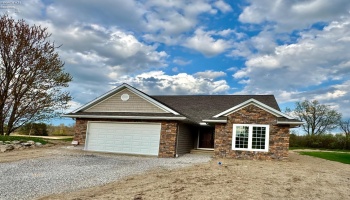 971 Falling Water Boulevard, Port Clinton, 43452, 3 Bedrooms Bedrooms, ,2 BathroomsBathrooms,Residential,For Sale,Falling Water,20251502 971 Falling Water Boulevard, Port Clinton, 43452, 3 Bedrooms Bedrooms, ,2 BathroomsBathrooms,Residential,For Sale,Falling Water,20251502