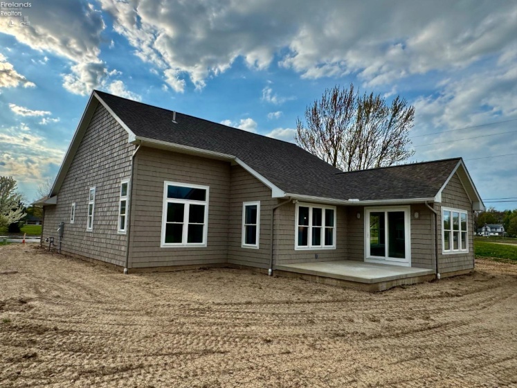 971 Falling Water Boulevard, Port Clinton, 43452, 3 Bedrooms Bedrooms, ,2 BathroomsBathrooms,Residential,For Sale,Falling Water,20251502