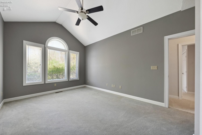 3580 Oak Lake Drive, Port Clinton, 43452, 3 Bedrooms Bedrooms, ,3 BathroomsBathrooms,Residential,For Sale,Oak Lake,20251392