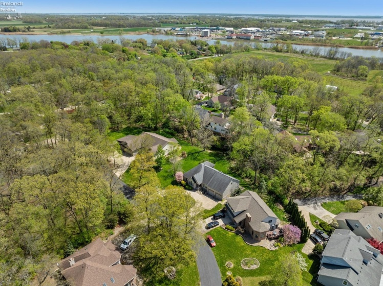 3580 Oak Lake Drive, Port Clinton, 43452, 3 Bedrooms Bedrooms, ,3 BathroomsBathrooms,Residential,For Sale,Oak Lake,20251392