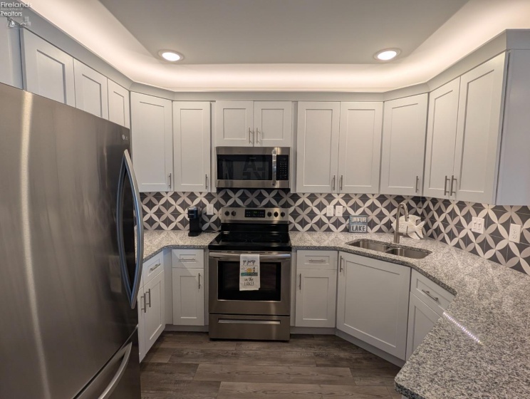 2622 Waterside Court, Marblehead, 43440, 3 Bedrooms Bedrooms, ,2 BathroomsBathrooms,Residential,For Sale,Waterside,20251387