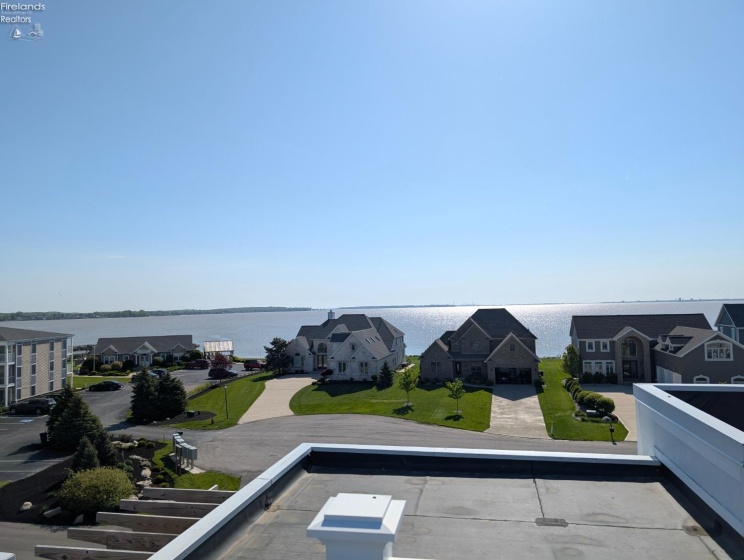 2622 Waterside Court, Marblehead, 43440, 3 Bedrooms Bedrooms, ,2 BathroomsBathrooms,Residential,For Sale,Waterside,20251387