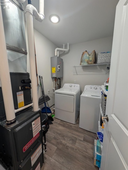 2622 Waterside Court, Marblehead, 43440, 3 Bedrooms Bedrooms, ,2 BathroomsBathrooms,Residential,For Sale,Waterside,20251387