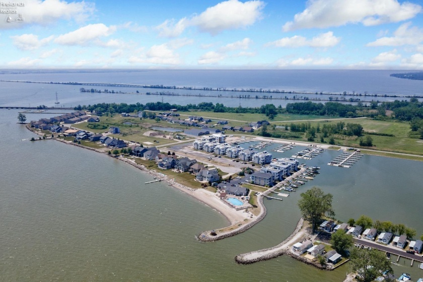 2622 Waterside Court, Marblehead, 43440, 3 Bedrooms Bedrooms, ,2 BathroomsBathrooms,Residential,For Sale,Waterside,20251387