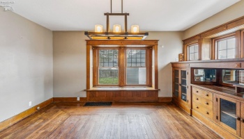 52 Hall Street, Tiffin, 44883, 3 Bedrooms Bedrooms, ,1 BathroomBathrooms,Residential,For Sale,Hall,20251324