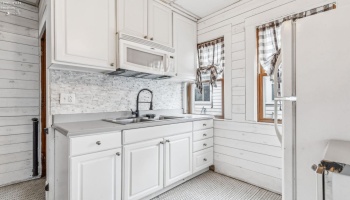 52 Hall Street, Tiffin, 44883, 3 Bedrooms Bedrooms, ,1 BathroomBathrooms,Residential,For Sale,Hall,20251324