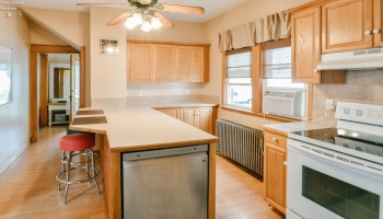 123 Hayes Avenue, Port Clinton, 43452, 3 Bedrooms Bedrooms, ,1 BathroomBathrooms,Residential,For Sale,Hayes,20251336 123 Hayes Avenue, Port Clinton, 43452, 3 Bedrooms Bedrooms, ,1 BathroomBathrooms,Residential,For Sale,Hayes,20251336
