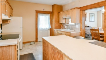 123 Hayes Avenue, Port Clinton, 43452, 3 Bedrooms Bedrooms, ,1 BathroomBathrooms,Residential,For Sale,Hayes,20251336 123 Hayes Avenue, Port Clinton, 43452, 3 Bedrooms Bedrooms, ,1 BathroomBathrooms,Residential,For Sale,Hayes,20251336