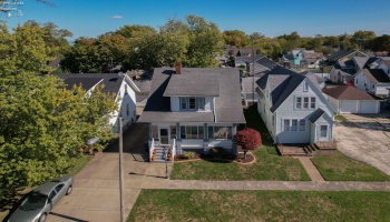 123 Hayes Avenue, Port Clinton, 43452, 3 Bedrooms Bedrooms, ,1 BathroomBathrooms,Residential,For Sale,Hayes,20251336 123 Hayes Avenue, Port Clinton, 43452, 3 Bedrooms Bedrooms, ,1 BathroomBathrooms,Residential,For Sale,Hayes,20251336
