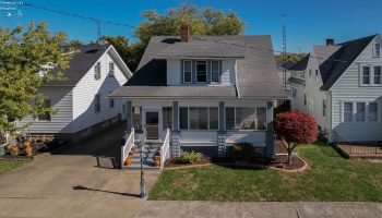 123 Hayes Avenue, Port Clinton, 43452, 3 Bedrooms Bedrooms, ,1 BathroomBathrooms,Residential,For Sale,Hayes,20251336 123 Hayes Avenue, Port Clinton, 43452, 3 Bedrooms Bedrooms, ,1 BathroomBathrooms,Residential,For Sale,Hayes,20251336