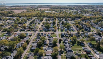 123 Hayes Avenue, Port Clinton, 43452, 3 Bedrooms Bedrooms, ,1 BathroomBathrooms,Residential,For Sale,Hayes,20251336 123 Hayes Avenue, Port Clinton, 43452, 3 Bedrooms Bedrooms, ,1 BathroomBathrooms,Residential,For Sale,Hayes,20251336