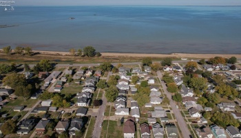 123 Hayes Avenue, Port Clinton, 43452, 3 Bedrooms Bedrooms, ,1 BathroomBathrooms,Residential,For Sale,Hayes,20251336 123 Hayes Avenue, Port Clinton, 43452, 3 Bedrooms Bedrooms, ,1 BathroomBathrooms,Residential,For Sale,Hayes,20251336
