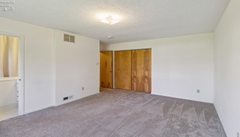 10 Robin Park Boulevard, Oberlin, 44074, 4 Bedrooms Bedrooms, ,4 BathroomsBathrooms,Residential,For Sale,Robin Park,20251471 10 Robin Park Boulevard, Oberlin, 44074, 4 Bedrooms Bedrooms, ,4 BathroomsBathrooms,Residential,For Sale,Robin Park,20251471