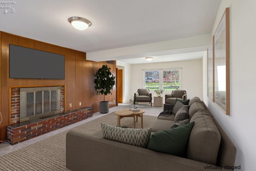 10 Robin Park Boulevard, Oberlin, 44074, 4 Bedrooms Bedrooms, ,4 BathroomsBathrooms,Residential,For Sale,Robin Park,20251471