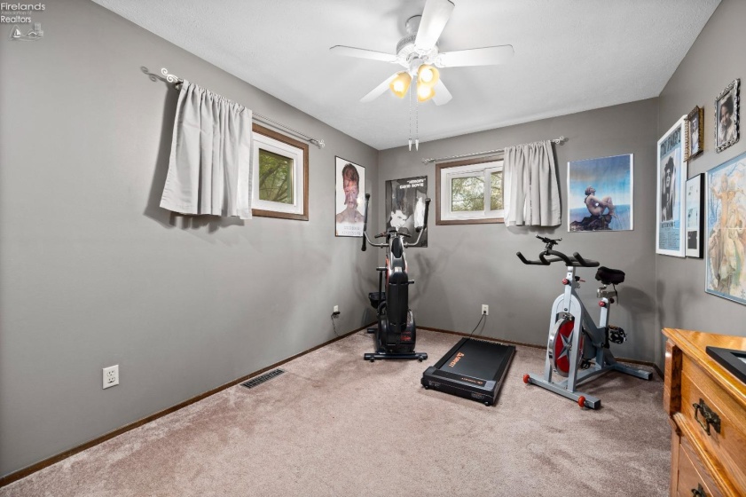 5791 Creekside lane, North Ridgeville, 44039, 3 Bedrooms Bedrooms, ,2 BathroomsBathrooms,Residential,For Sale,Creekside lane,20251396