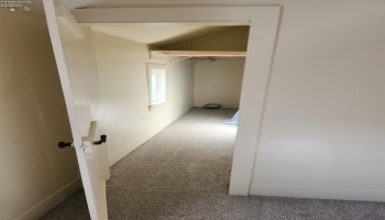 Pass through closet for two smaller bedrooms. Pass through closet for two smaller bedrooms.
