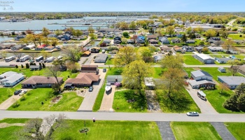 5516 Foxhaven Drive, Port Clinton, 43452, 2 Bedrooms Bedrooms, ,2 BathroomsBathrooms,Residential,For Sale,Foxhaven,20251504 5516 Foxhaven Drive, Port Clinton, 43452, 2 Bedrooms Bedrooms, ,2 BathroomsBathrooms,Residential,For Sale,Foxhaven,20251504