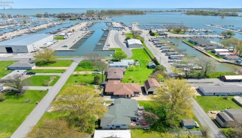 5516 Foxhaven Drive, Port Clinton, 43452, 2 Bedrooms Bedrooms, ,2 BathroomsBathrooms,Residential,For Sale,Foxhaven,20251504 5516 Foxhaven Drive, Port Clinton, 43452, 2 Bedrooms Bedrooms, ,2 BathroomsBathrooms,Residential,For Sale,Foxhaven,20251504