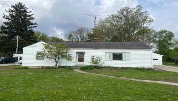 614 Third Avenue, Fremont, 43420, 3 Bedrooms Bedrooms, ,1 BathroomBathrooms,Residential,For Sale,Third,20251520
